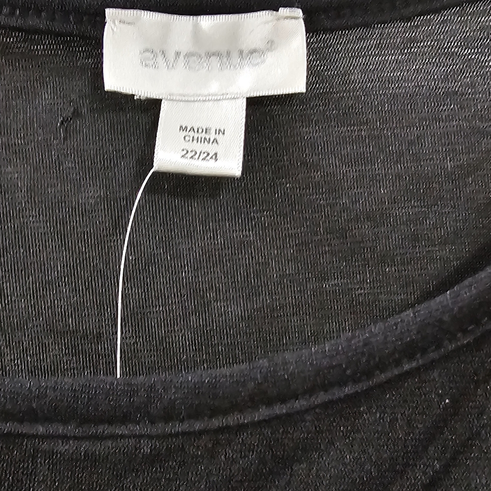 Avenue embroidered blouse black size 22 24 - Picture 3 of 4